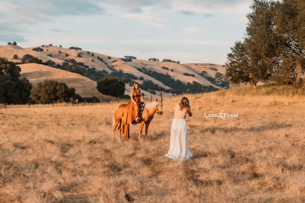best friends photographing each other