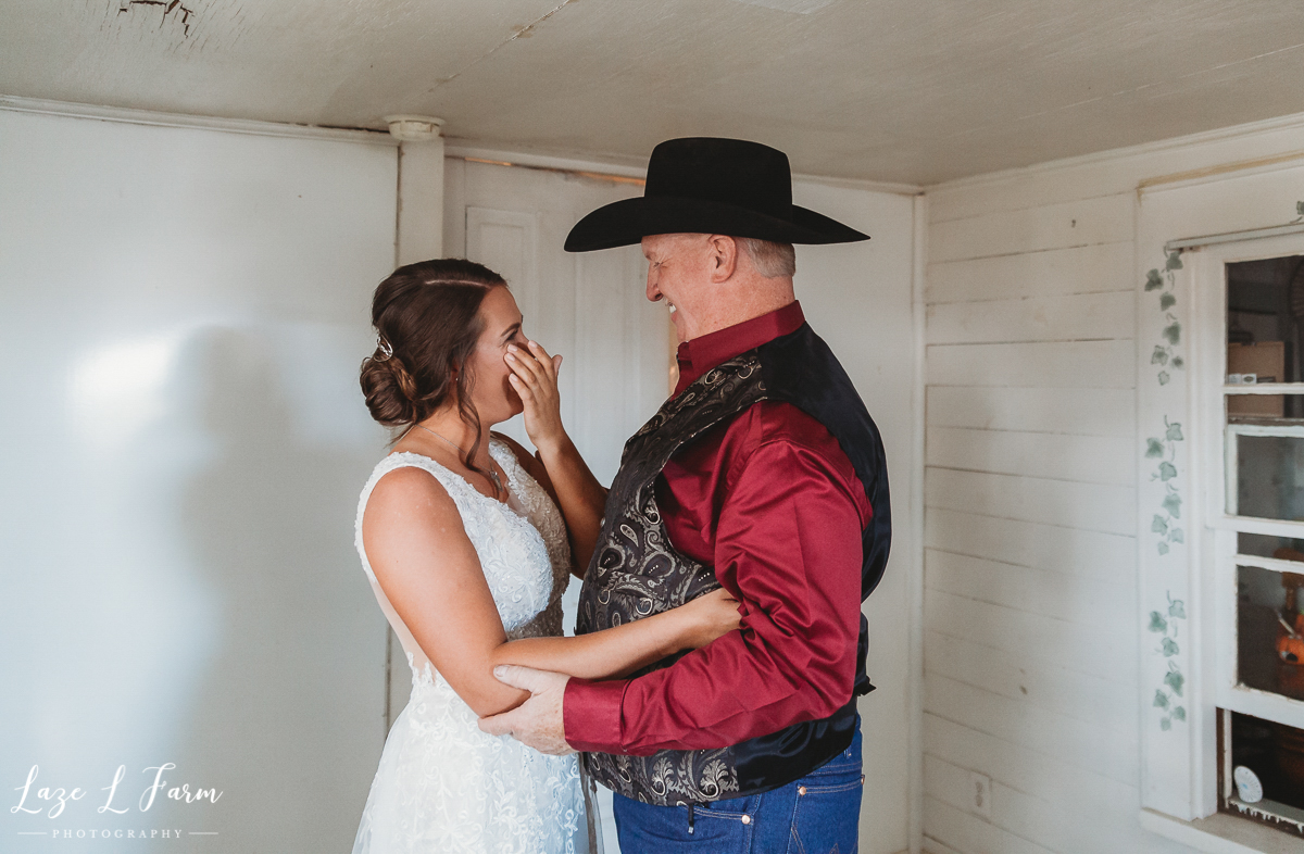 Laze L Farm Photography | Western Wedding | Johnny Wilson Farm | Daddy Daughter First Look