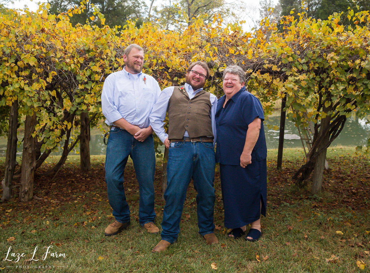 Laze L Farm Photography | Family Farm Wedding | Catawba NC | Wedding Family Photos