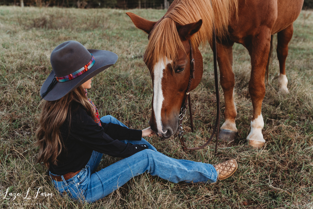Laze L Farm Photography | Western Equine Session | Taylorsville NC | Sitting In Front Of Horse