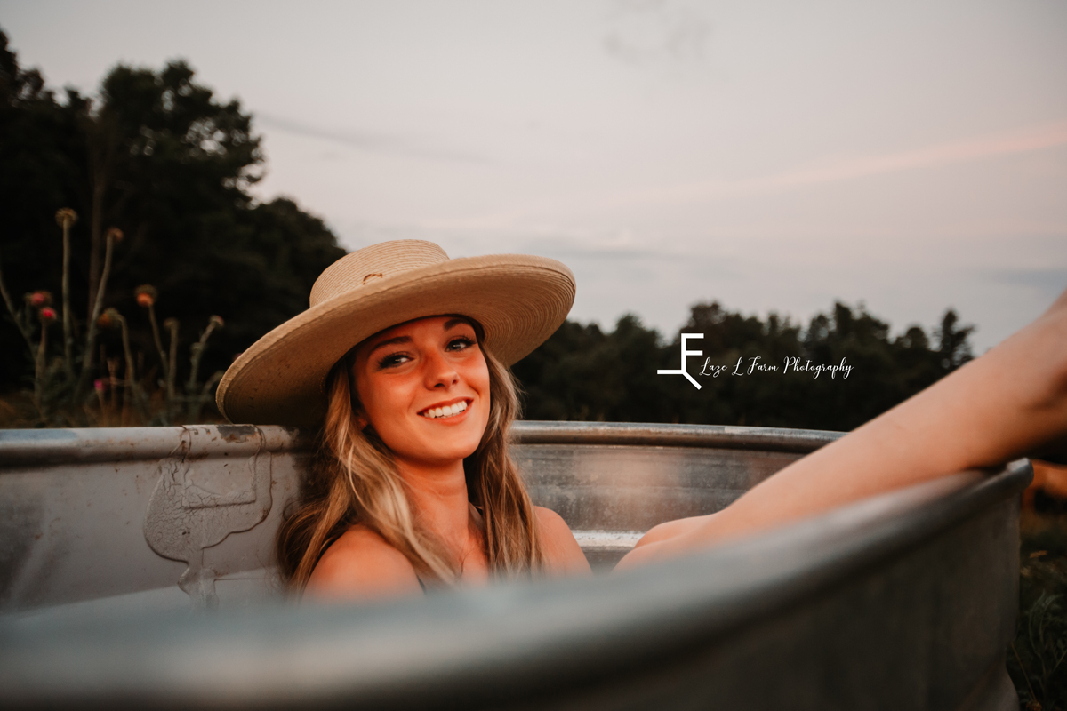 Ashlyn | Water Trough Photo Shoot | Taylorsville NC |