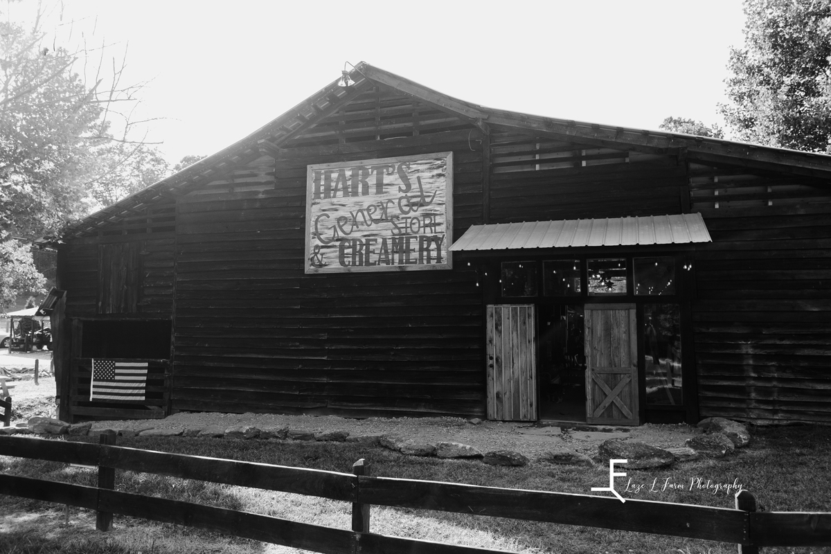 Laze L Farm Photography | Harts General Store | Ice cream | Lenoir NC | Photo of outside of building