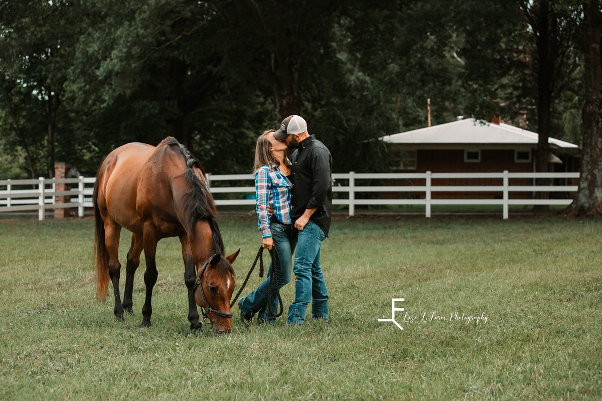 Laze L Farm Photography | Equine Photography | Abbot Creek Stable | Couple kissing next to horse