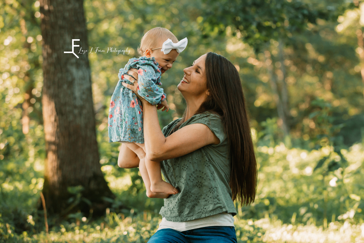 Laze L Farm Photography | Farm Session | Taylorsville NC | mother and daughter looking at each other
