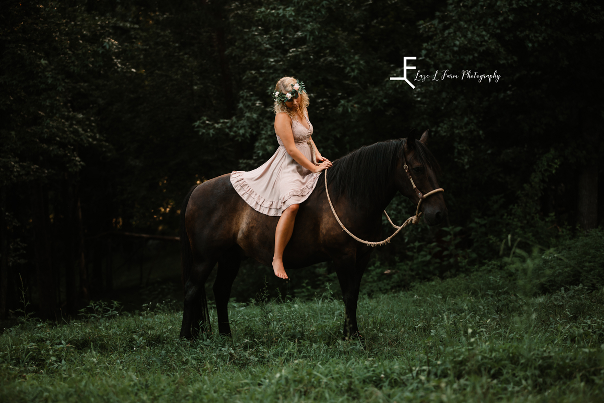 Laze L Farm Photography | Western Lifestyle | Taylorsville NC | Reid on horse