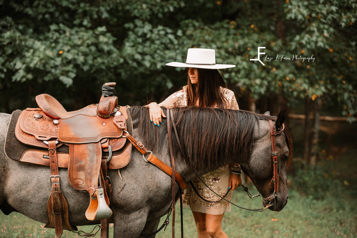  Laze L Farm Photography | Equine Photography | Taylorsville NC | Danielle posing with horse in front of her