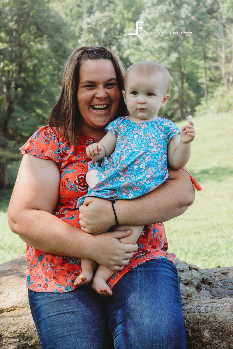 Laze L Farm Photography | Family Pictures | Taylorsville NC | Mom and Lyza