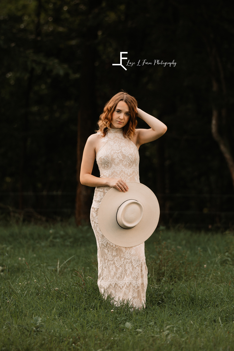 Laze L Farm Photography | Western Lifestyle | Taylorsville NC | posing with the hat