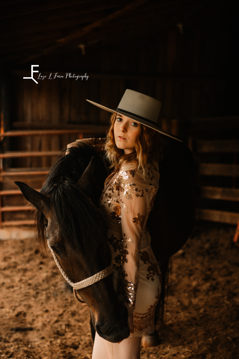 Laze L Farm Photography | Western Lifestyle | Taylorsville NC | Posing with the horse