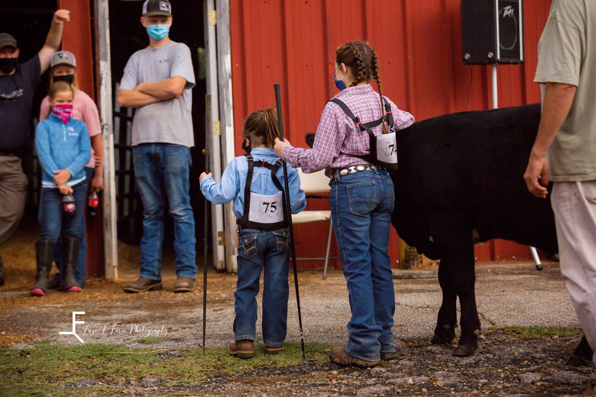 Laze L Farm Photography | Livestock Show | Lenoir NC | candid, girls waiting with their cow