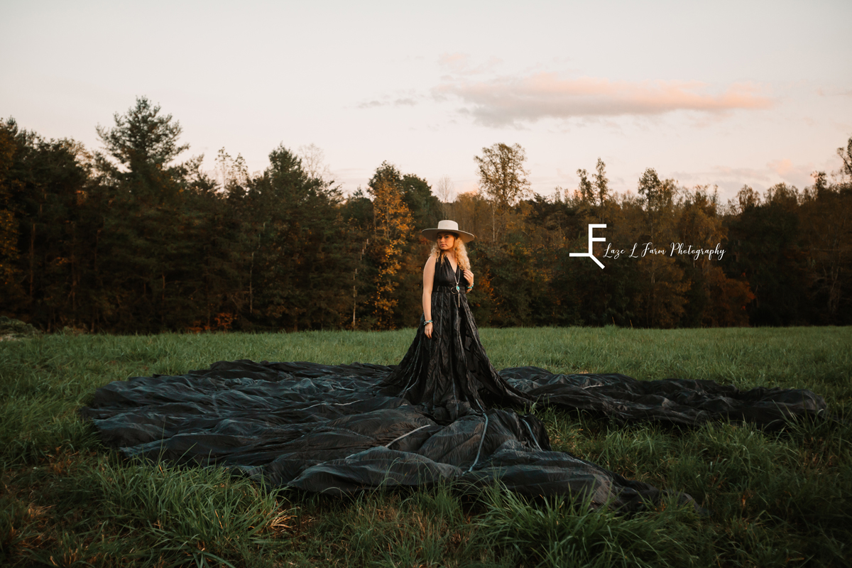 Laze L Farm Photography | Parachute Dress | Taylorsville NC | dress and hat