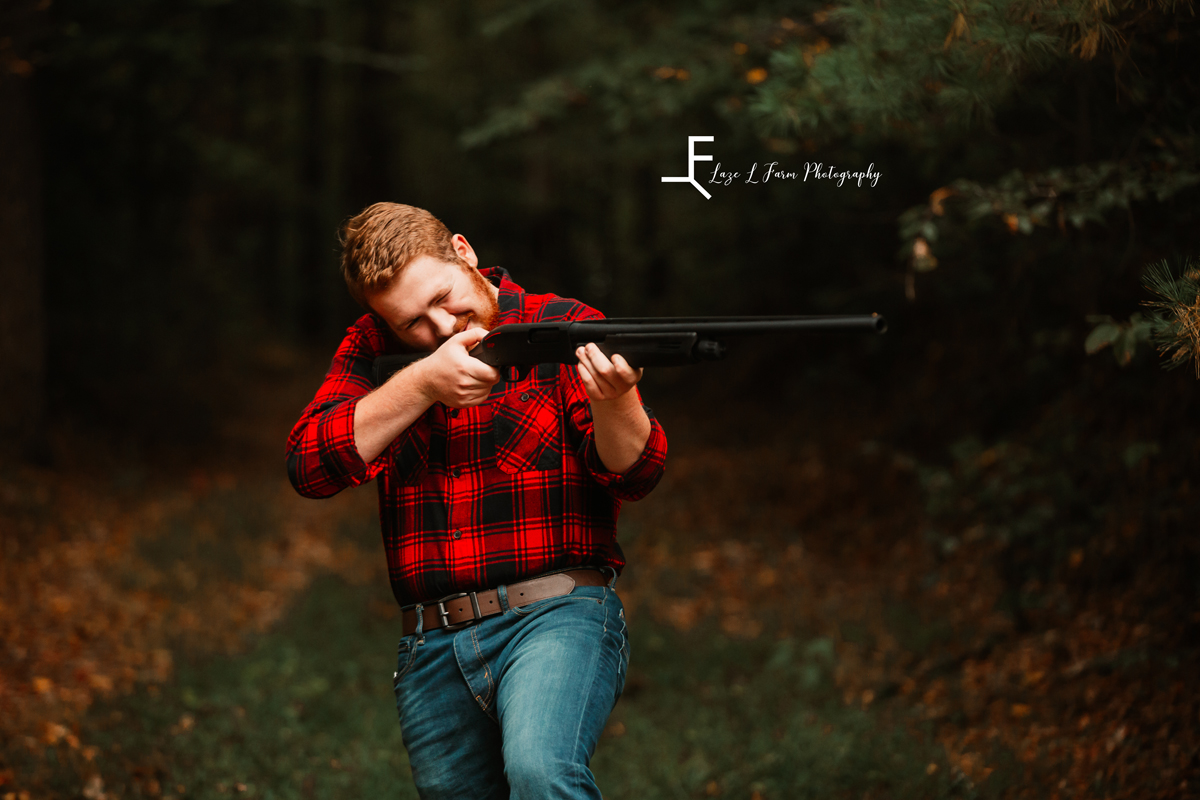 Laze L Farm Photography | Senior Pictures | Taylorsville NC | posing with the gun