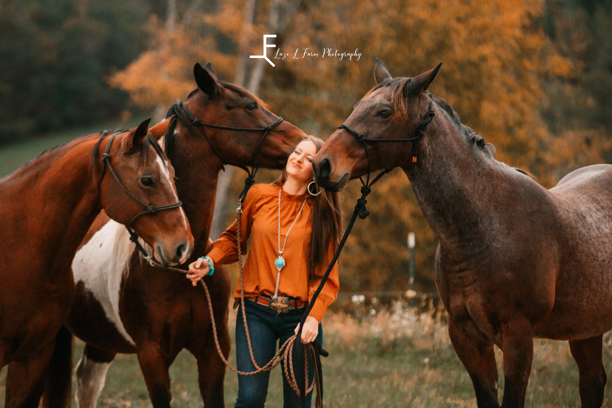Laze L Farm Photography | Western Lifestyle | West Jefferson NC | horses sniffing Kristan