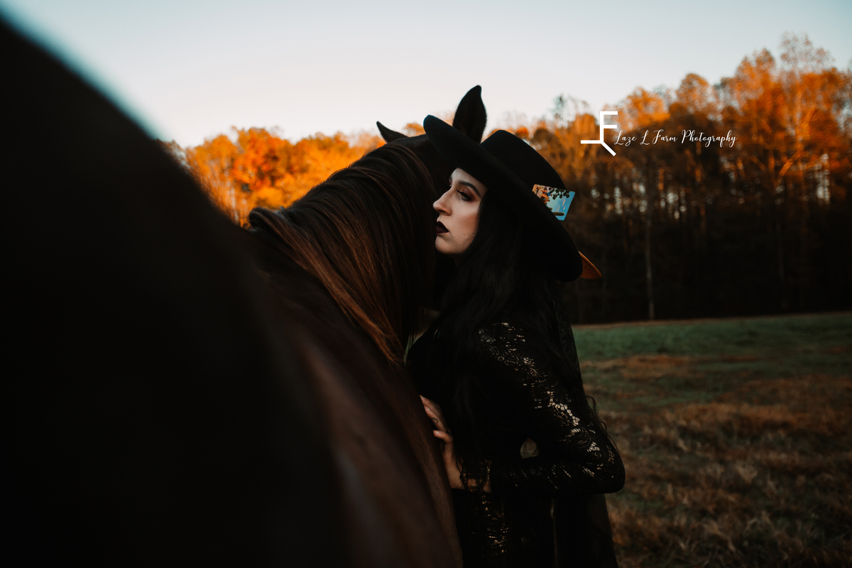Laze L Farm Photography | Bridal Portraits | Liberty NC | posed next to a horse