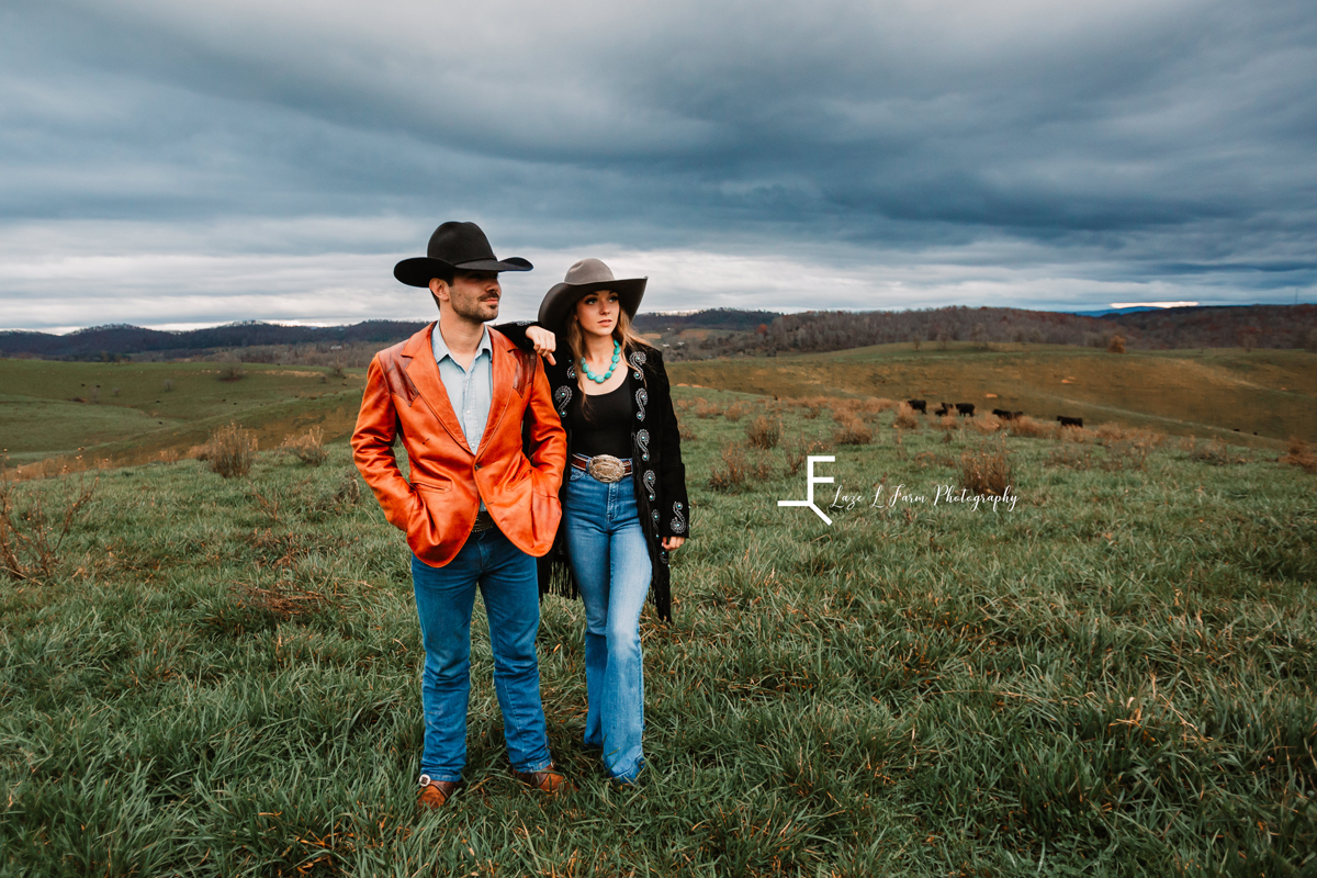 Laze L Farm Photography | Western Lifestyle | Rural Retreat Va | ashlyn and boyfriend posed together