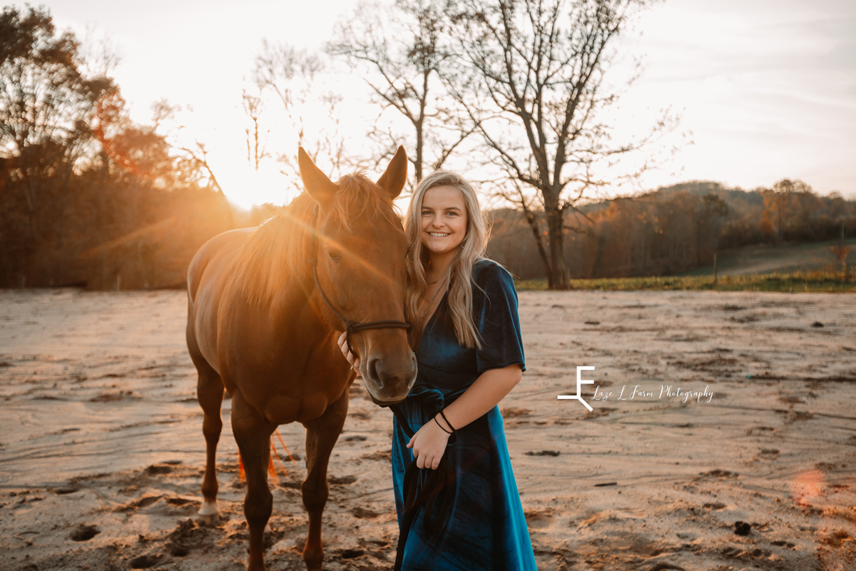 Laze L Farm Photography | Western Lifestyle | Taylorsville NC | anna posed with her horse