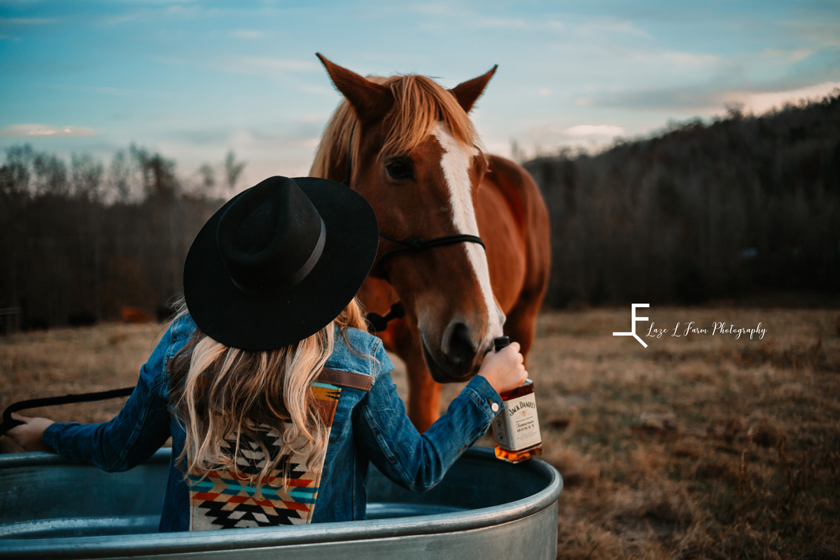 Laze L Farm Photography | Beth dutton | Water Trough | Taylorsville NC | rebekah kissing the horse