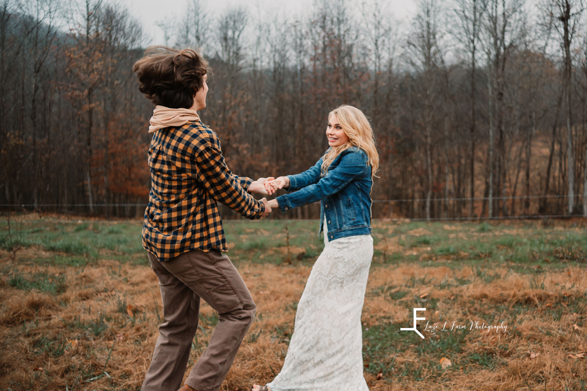 Laze L Farm Photography | Farm Session | Taylorsville NC | twirling in the field