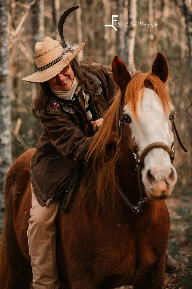 Laze L Farm Photography | Equine Session | Lenoir NC | Larae patting her horse