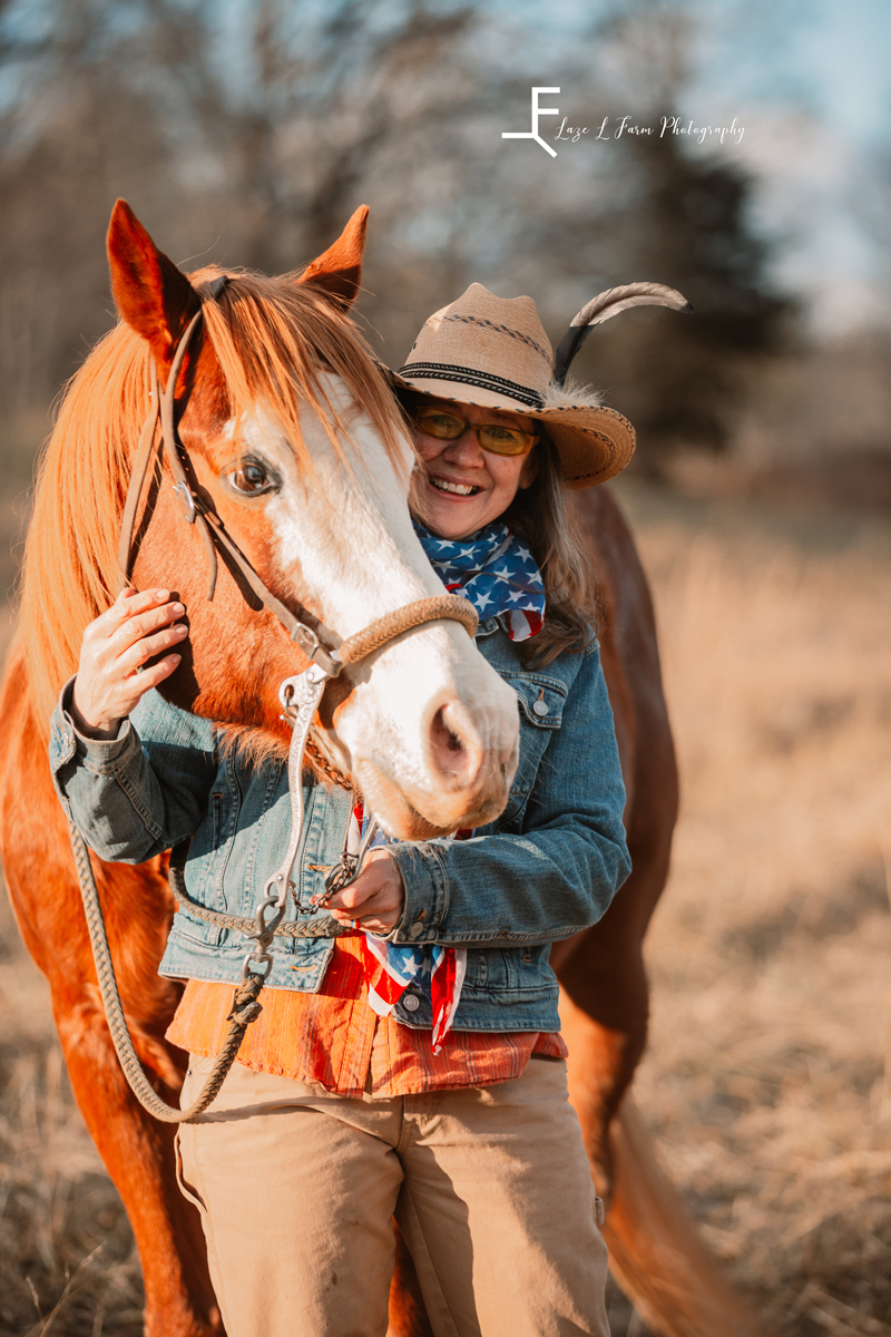 Laze L Farm Photography | Equine Session | Lenoir NC | Larae hugging her horse