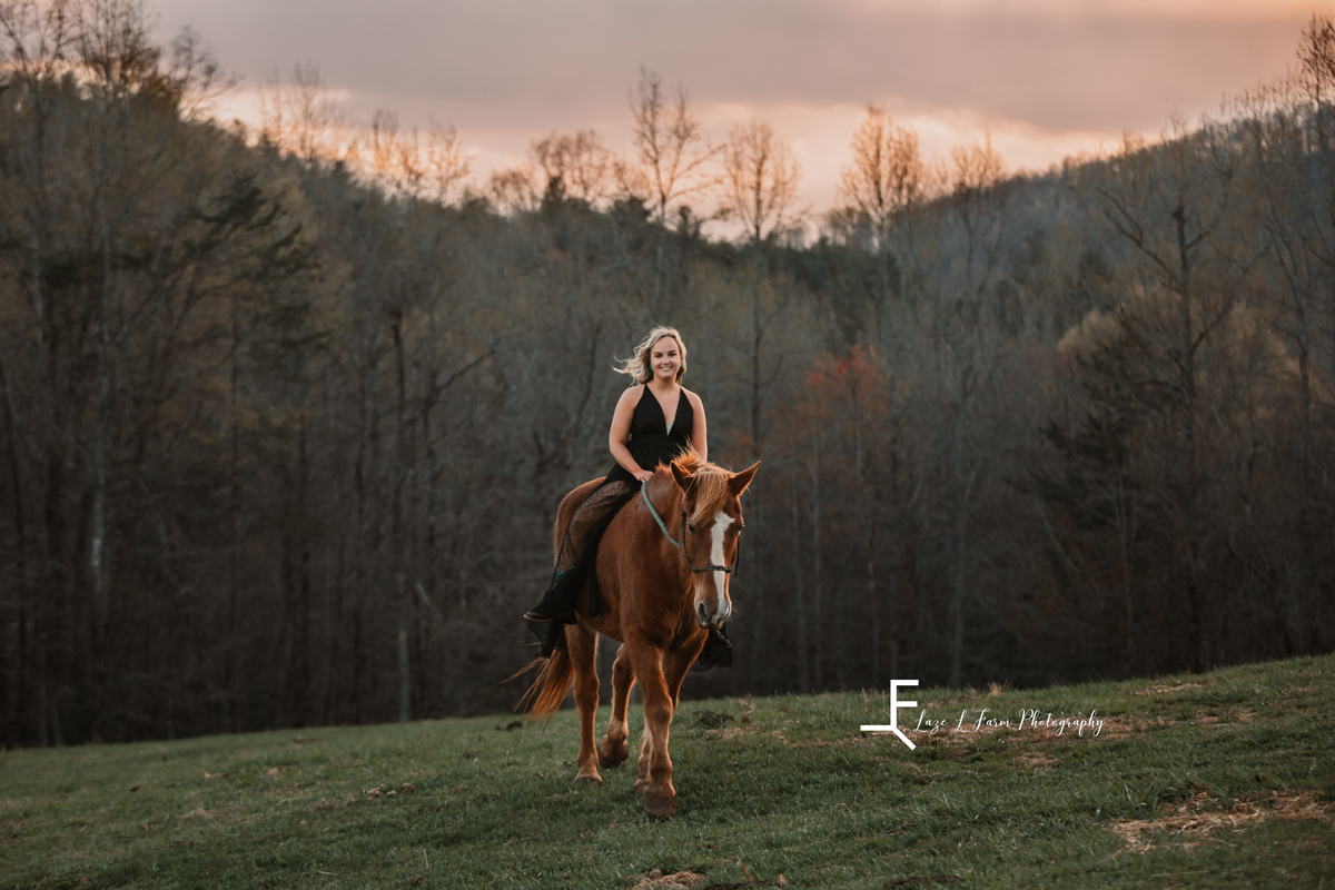 Laze L Farm Photography | College Graduation Pictures | Taylorsville NC | riding a horse in the sunset