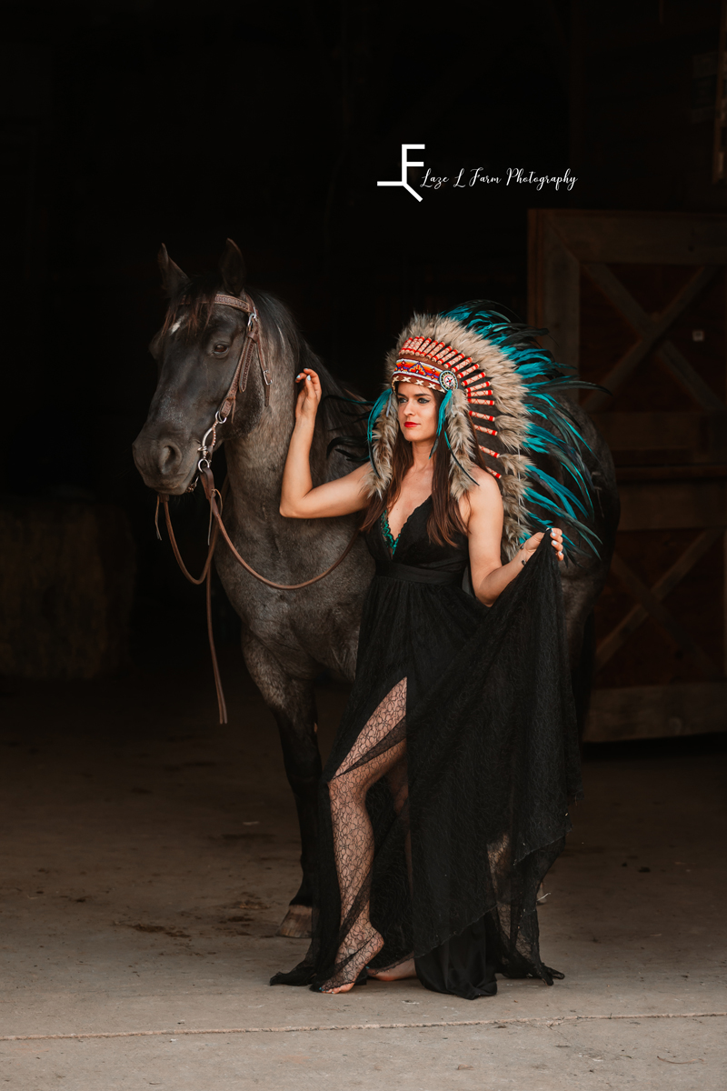 Laze L Farm Photography | Equine Photoshoot | Hamptonville NC | posing headdress with horse