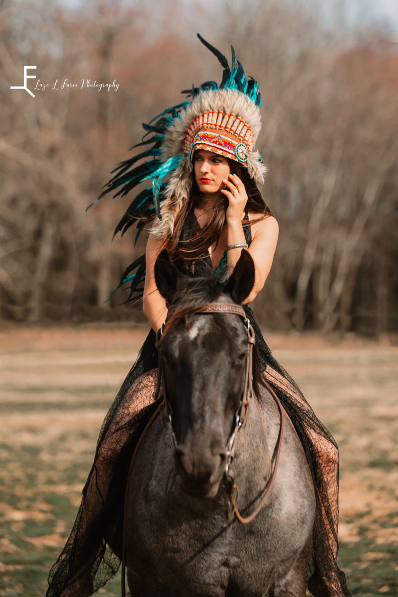 Laze L Farm Photography | Equine Photoshoot | Hamptonville NC | riding horse outside wearing headdress