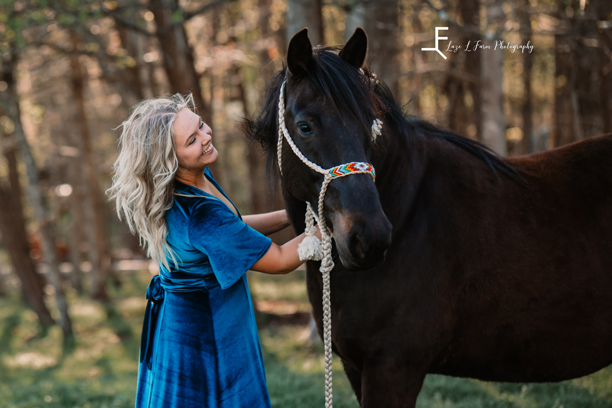 Laze L Farm Photography |Senior Pictures | Taylorsville NC | looking at her horse