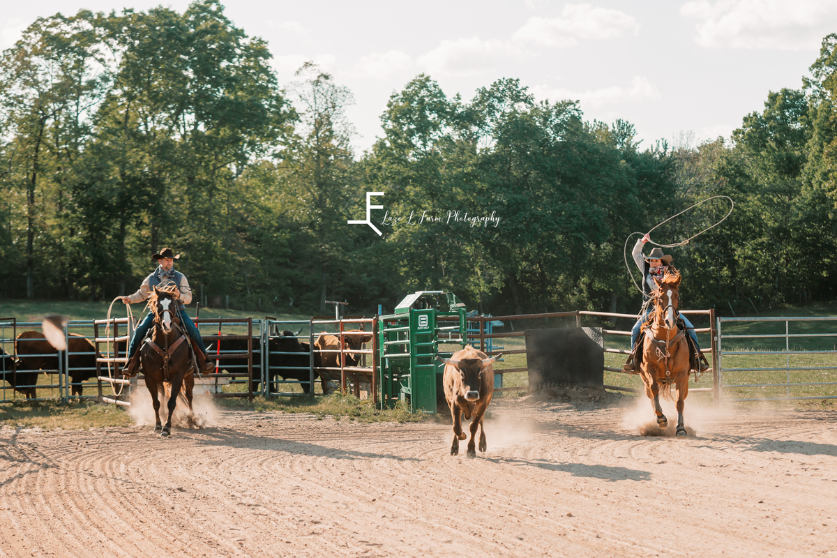 Laze L Farm Photography | Cowboy + Cowgirl Photoshoot | Dudley Shoals NC | couple roping together