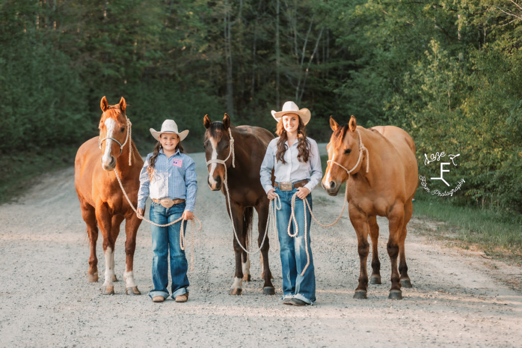 cowgirl sisters with 3 horses