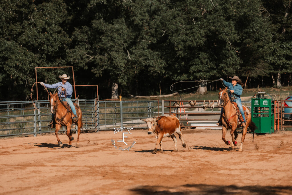 husband and wife team ropers