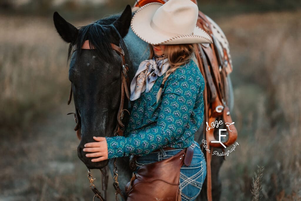 Cowgirl 2 loving roan horse